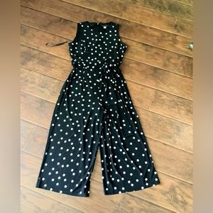 Super CUTE POLKA DOT jumpsuit 🖤🤍🖤🤍🖤🤍🖤